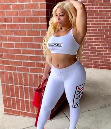 Women’s/ Girls Blakk Apparel white gym leggings/ tights with Blakk logo design on the thigh #missbadyellow